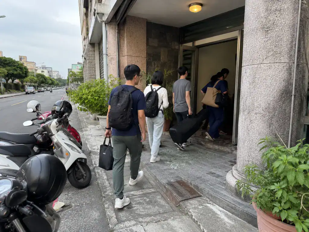 台南永康活動空間：交通、停車和搬運動線，會影響報到與散場壓力。