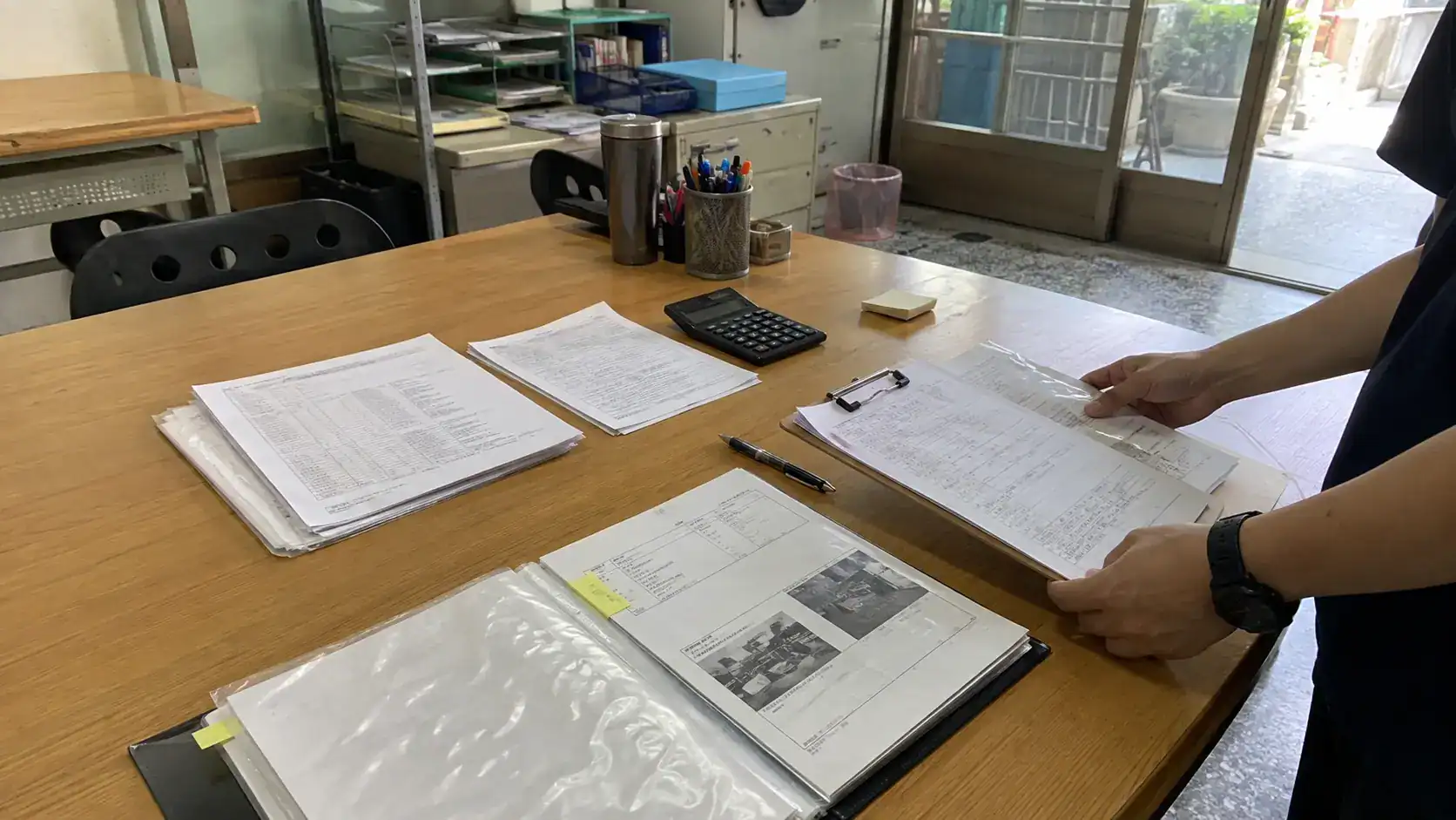 台南小型企業整理貸款訪視所需的營業資料、報價與財務文件